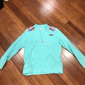 Vineyard Vines sweatshirt